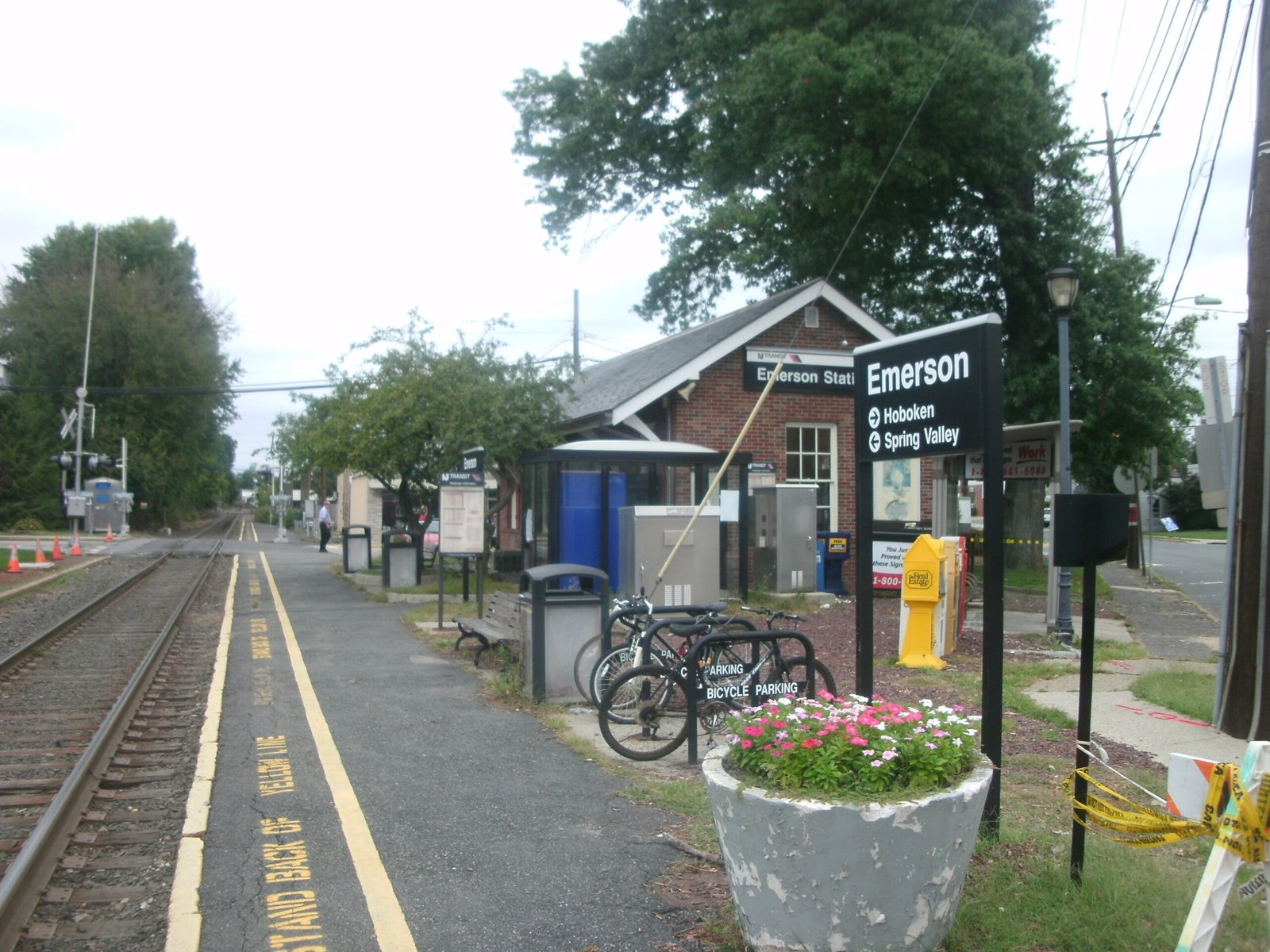 Emerson, NJ train station
