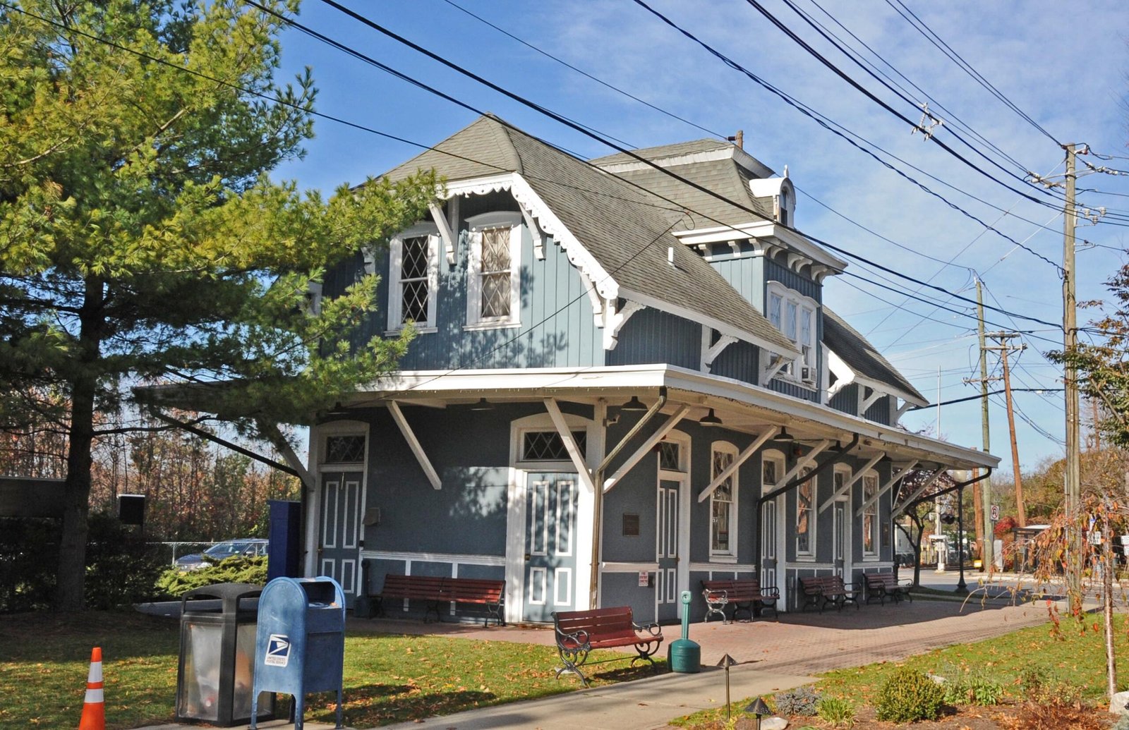Historic Hillsdale, NJ train station