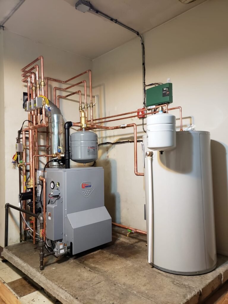 Steam boiler vs hot water boiler: what’s the difference?